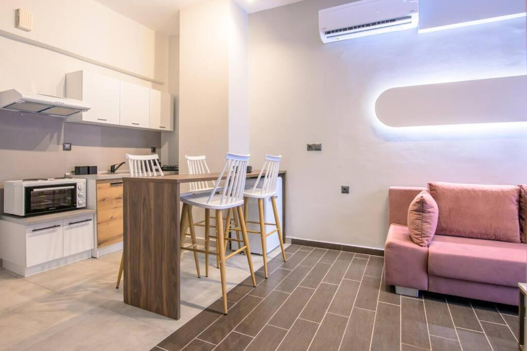 Luxury Central Apartment 4,1 Larissa Exterior foto