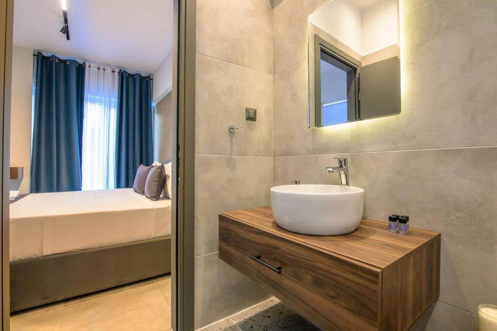 Luxury Central Apartment 4,1 Larissa Exterior foto